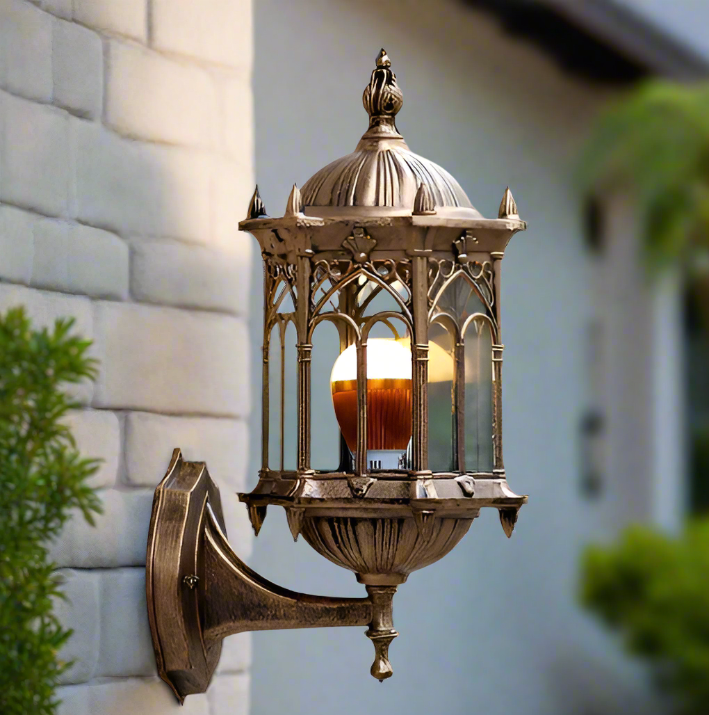 BG1 Outdoor Wall Light
