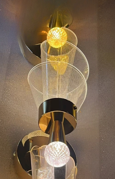 Drift Wall Light